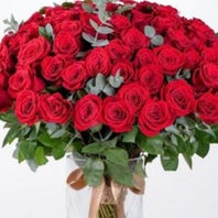 100 Red Roses Vase